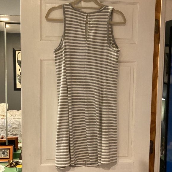 Mossimo Supply Co. Gray Striped Midi Dress - Picture 3 of 7